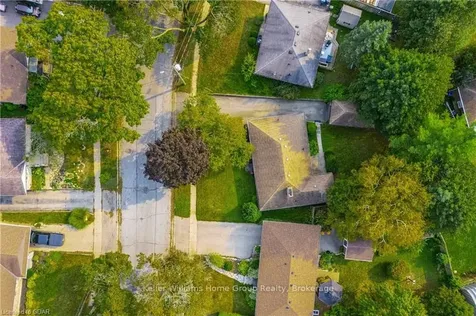 18 Ottawa Crescent Guelph ON N1E 2A3