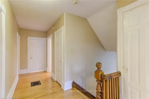 38 Market Street Arran-elderslie ON N0H 2N0
