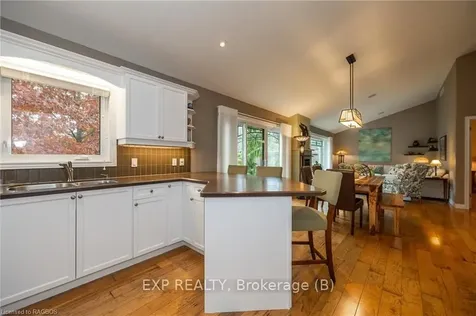 20 Fairway Avenue Meaford ON N4L 1L7