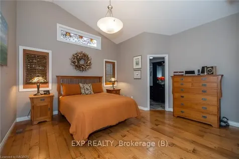 20 Fairway Avenue Meaford ON N4L 1L7