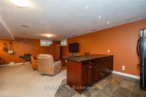 20 Fairway Avenue Meaford ON N4L 1L7