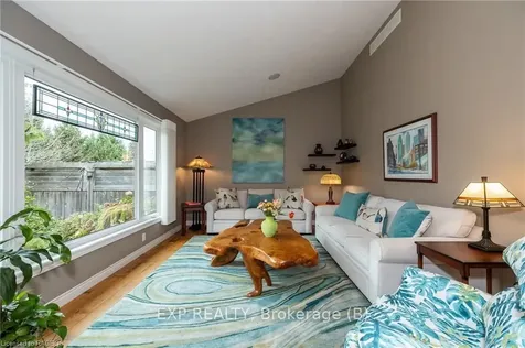 20 Fairway Avenue Meaford ON N4L 1L7