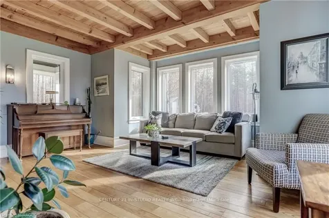 1626 Concession 14 N/a Brockton ON N0G 1J0