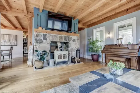 1626 Concession 14 N/a Brockton ON N0G 1J0