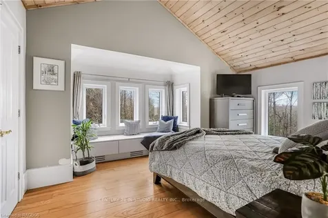 1626 Concession 14 N/a Brockton ON N0G 1J0