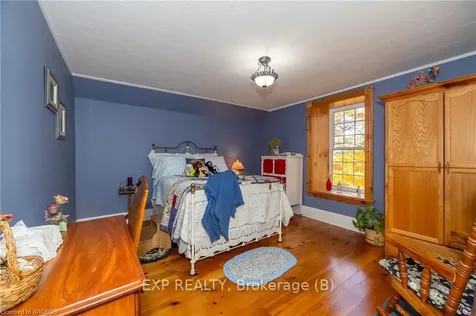 322 West Street Georgian Bluffs ON N4K 5N7