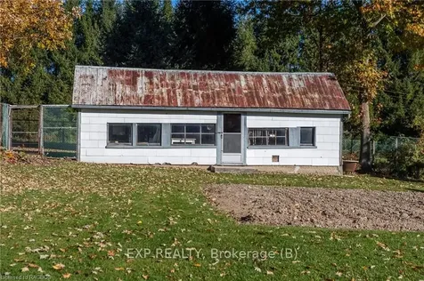 322 West Street Georgian Bluffs ON N4K 5N7