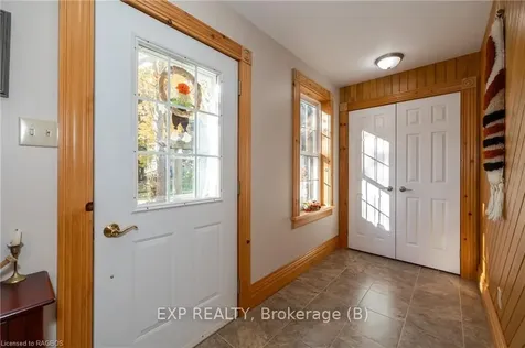 322 West Street Georgian Bluffs ON N4K 5N7