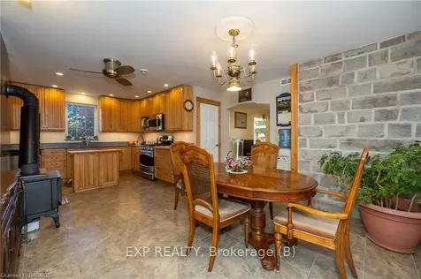 322 West Street Georgian Bluffs ON N4K 5N7