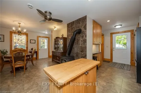 322 West Street Georgian Bluffs ON N4K 5N7