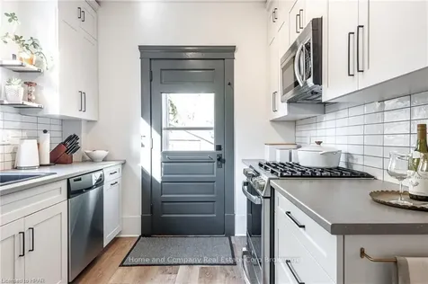 374 Albert Street Stratford ON N5A 3L1