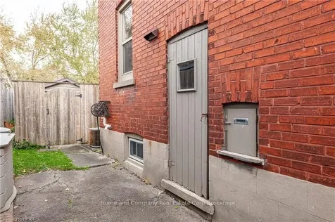 374 Albert Street Stratford ON N5A 3L1