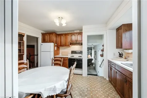 5 Northland Crescent Woodstock ON N4S 6T4