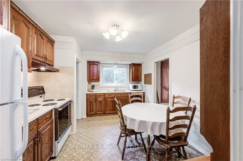 5 Northland Crescent Woodstock ON N4S 6T4