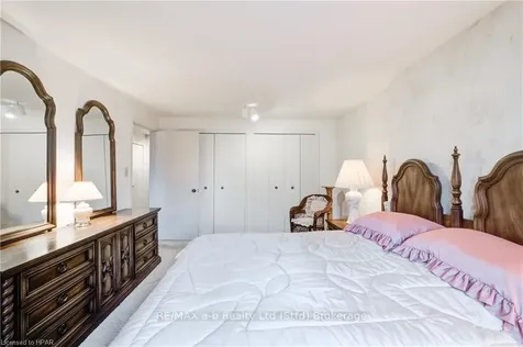 5 Northland Crescent Woodstock ON N4S 6T4