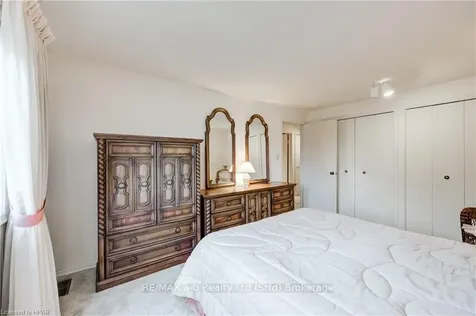 5 Northland Crescent Woodstock ON N4S 6T4