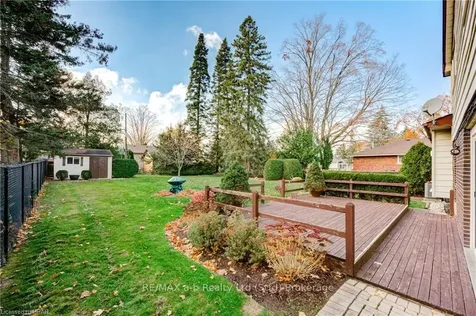 5 Northland Crescent Woodstock ON N4S 6T4