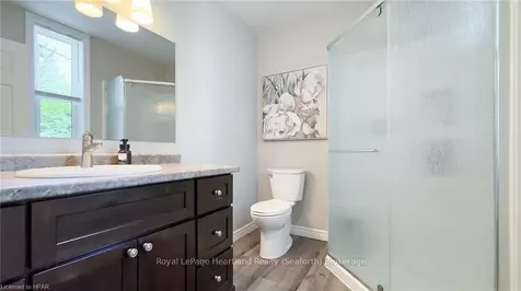 33 Goshen Street N Bluewater ON N0M 2T0