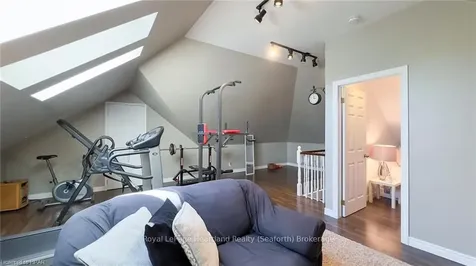 33 Goshen Street N Bluewater ON N0M 2T0