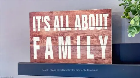 33 Goshen Street N Bluewater ON N0M 2T0