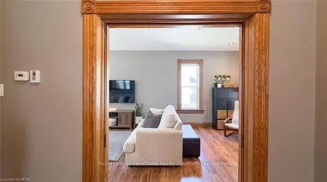 33 Goshen Street N Bluewater ON N0M 2T0