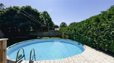 33 Goshen Street N Bluewater ON N0M 2T0