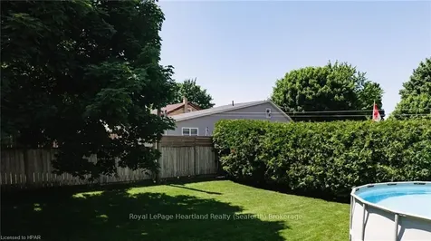 33 Goshen Street N Bluewater ON N0M 2T0