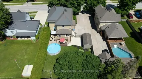 33 Goshen Street N Bluewater ON N0M 2T0