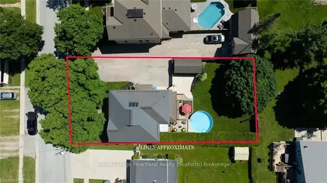 33 Goshen Street N Bluewater ON N0M 2T0