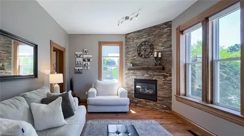 33 Goshen Street N Bluewater ON N0M 2T0