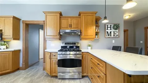 33 Goshen Street N Bluewater ON N0M 2T0