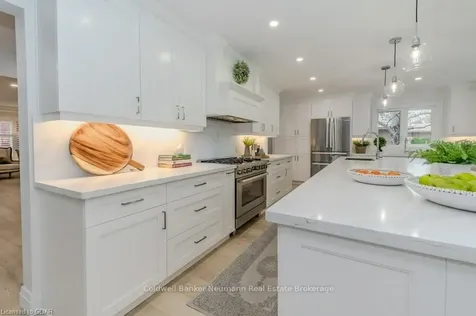 181 Dimson Avenue Guelph ON N1G 3C5