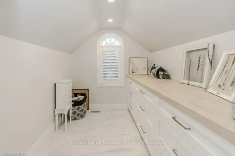 181 Dimson Avenue Guelph ON N1G 3C5