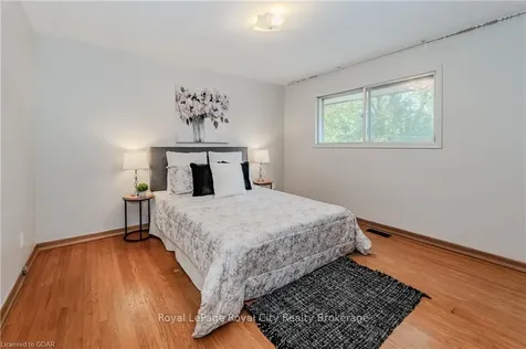 10 Pine Drive Guelph ON N1E 3Y4