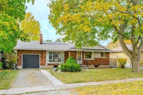 10 Pine Drive Guelph ON N1E 3Y4