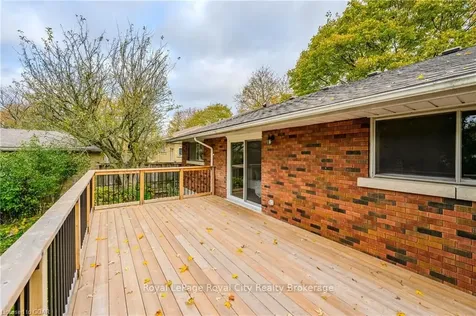 10 Pine Drive Guelph ON N1E 3Y4