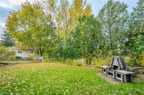 10 Pine Drive Guelph ON N1E 3Y4