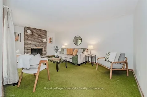 10 Pine Drive Guelph ON N1E 3Y4