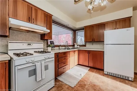 18 Elginfield Drive Guelph ON N1E 4E6