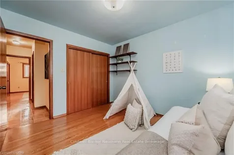 18 Elginfield Drive Guelph ON N1E 4E6