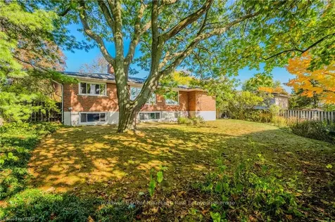 18 Elginfield Drive Guelph ON N1E 4E6