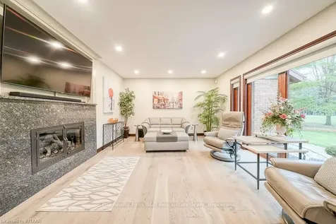 49 Elisabeth Street Blandford-blenheim ON N0J 1M0