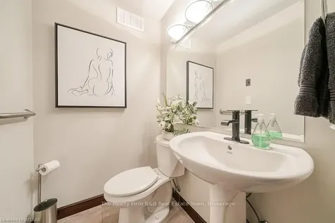 49 Elisabeth Street Blandford-blenheim ON N0J 1M0