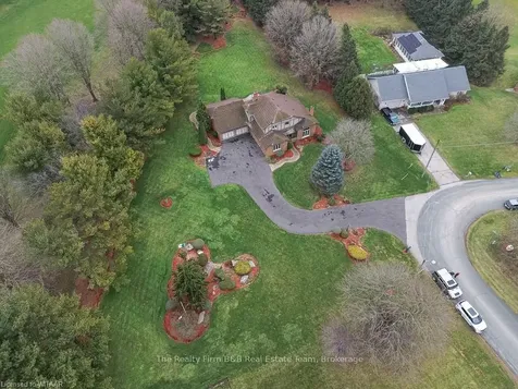 49 Elisabeth Street Blandford-blenheim ON N0J 1M0