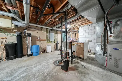 49 Elisabeth Street Blandford-blenheim ON N0J 1M0