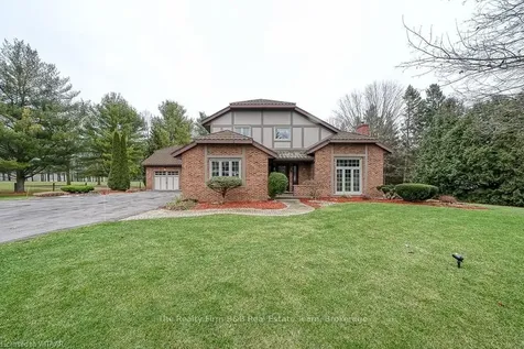 49 Elisabeth Street Blandford-blenheim ON N0J 1M0