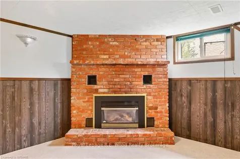136 West Main Street Norfolk County ON N0J 1E0