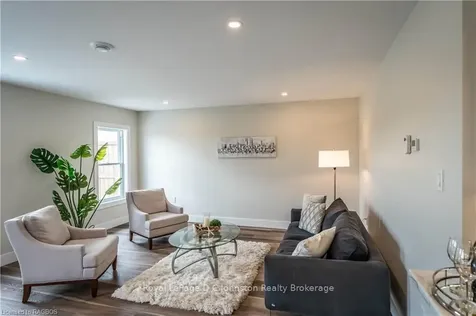 1085 Waterloo Street N Saugeen Shores ON N0H 2C3