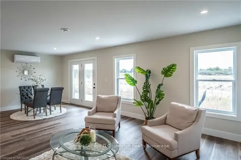 1085 Waterloo Street N Saugeen Shores ON N0H 2C3