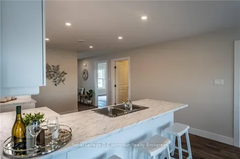 1085 Waterloo Street N Saugeen Shores ON N0H 2C3